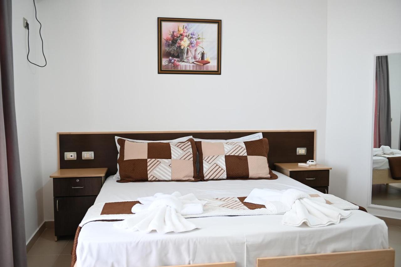 Vila Oxinn Kryemedhej Экстерьер фото