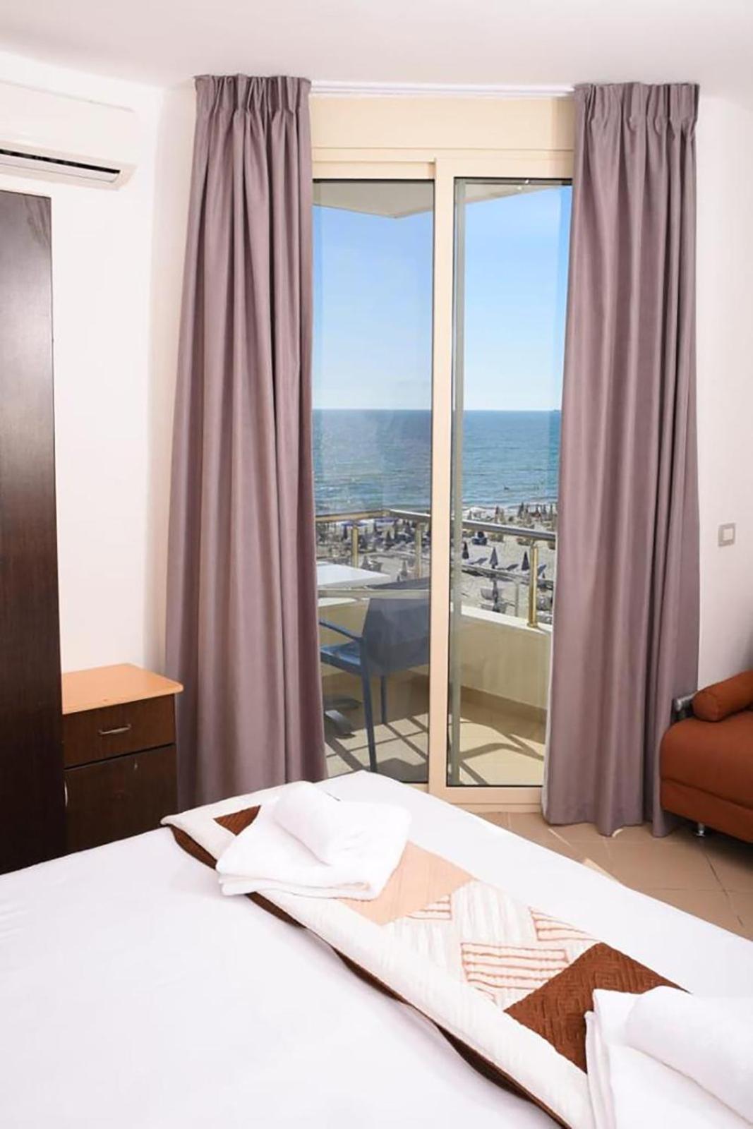 Vila Oxinn Kryemedhej Экстерьер фото